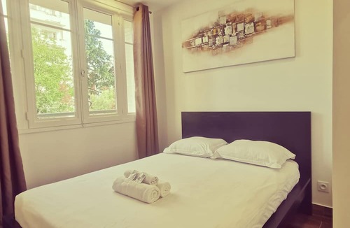 La Demi - Lune Apartment | Beautiful T2 in a modern residence with private parking