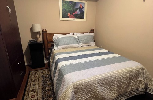 Hillside Apartment | Charming 2 Bedroom Apartment