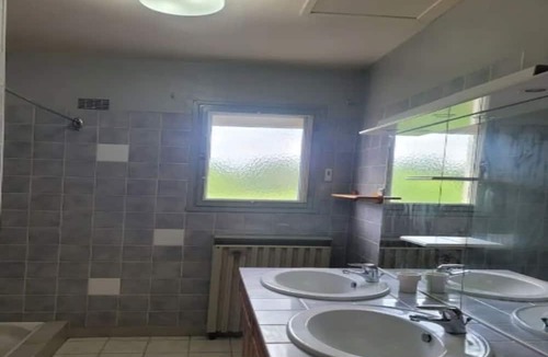 Chabris House | Les Marches D'addam