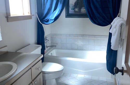 Burley House | Coastal Bliss: Your Dream Beachfront Getaway