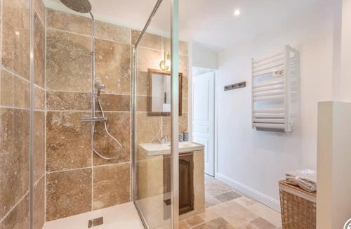 Rémy Cottage | Gite Morienval, 3 bedrooms, 6 persons
