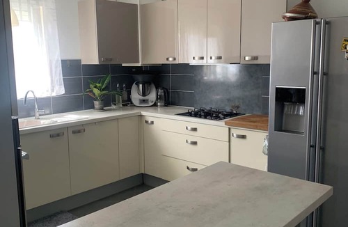 Aimargues House | Location 20mn from the beach and 5mn from the freeway entrance