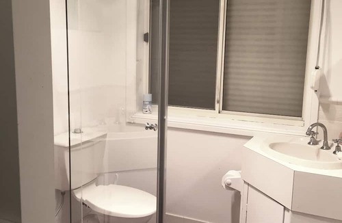 Golden Grove House | Home away from Home!