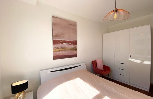 Saint-Leu Apartment | Central Station - Le Fabulous Perret, Amiens