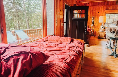 Baldwin House | Baldwin Lakeside Lodge
