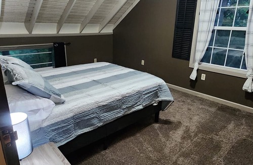 Armstrong Cabin | Morchella Hideaway