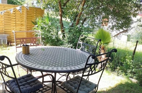 Ustaritz House | Maison Mitoyenne Proche Bayonne