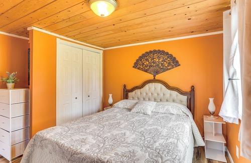 Water Valley House | Cozy Water Valley Home w/ Yard & Fire Pit!