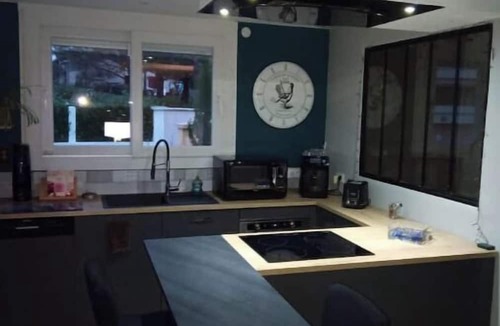 Romans-sur-Isere House | Romans sur Isère, Maison Calme Tout Confort