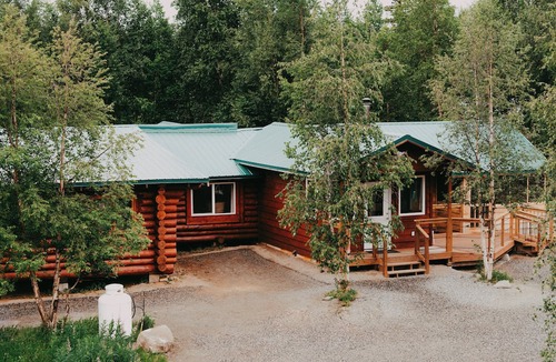 Chase Cabin | Entire Property Historic Chulitna River Lodge