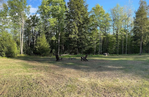 Tupper Lake RV Rental | Camping at its best, private lots located near public beach and restaurants!