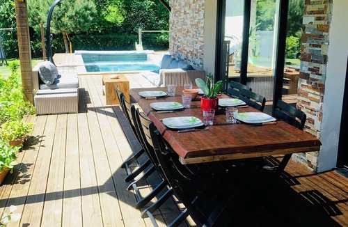 Castandet House | Maison de Vacances Design Avec Piscine Chauffée et Spa