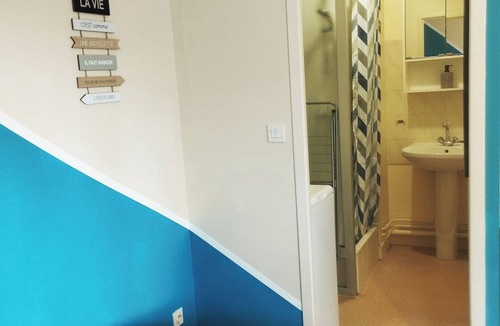 Chambray-les-Tours Apartment | Studio Tout Équipé Avec Place de Parking