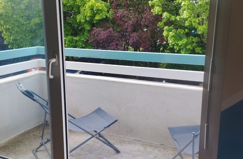 Chambray-les-Tours Apartment | Studio Tout Équipé Avec Place de Parking