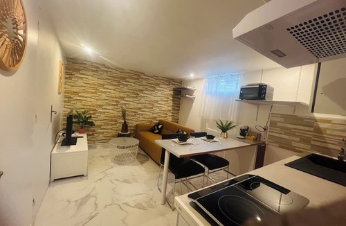 Rosny-sur-Seine Condo | Logement Cocooning Type T2 Chez Lhabitant