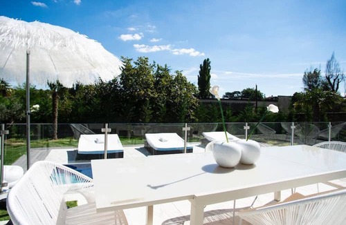 Les Serres - Vivier House | La Maison Blanche