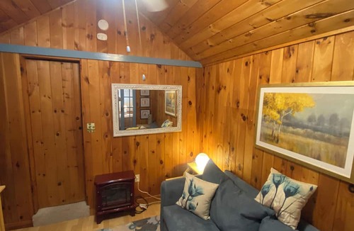 Wells Cabin | Wells / Ogunquit Cabin. Sleeps 4 Wells /Ogunquit l 10 min car ride beaches
