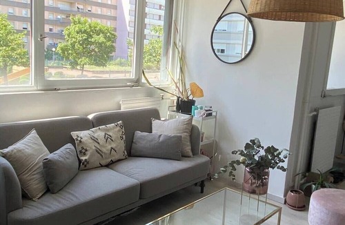 Villette Gare Apartment | Cozy 40 m² with terrace in Lyon