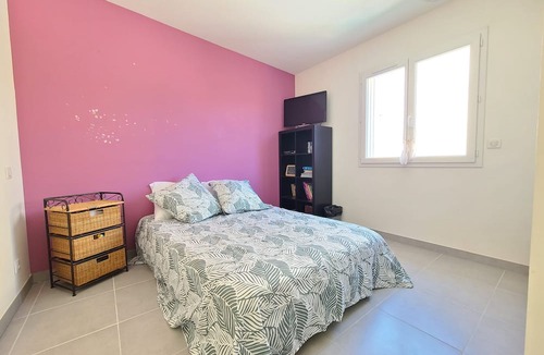 Le Cailar House | Vrbo Property