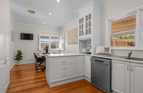 Shepparton South House | Central Haven - Shepparton