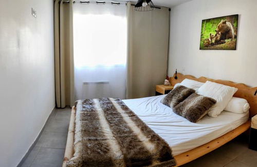 Ignaux Villa | Gîte Family House Ignaux 14 Personnes, 3 Stations de ski à Proximité