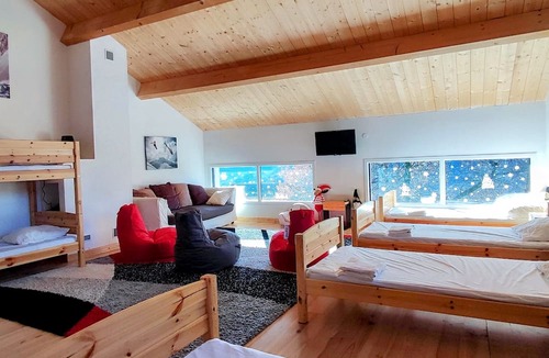 Ignaux Villa | Gîte Family House Ignaux 14 Personnes, 3 Stations de ski à Proximité