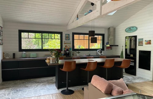 Sanguinet House | Maison de Vacances au Milieu des Bois en Bordure de lac