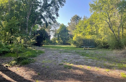 Sanguinet House | Maison de Vacances au Milieu des Bois en Bordure de lac