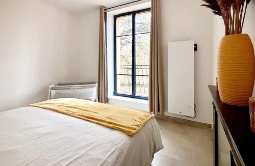 Montbarrois House | 5 bedroom accommodation in Montbarrois