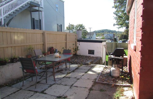 Hamburg Apartment | "Heart of Hamburg" is a 1 Bedroom Traveler's Haven in downtown Hamburg, PA!