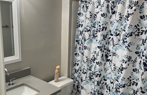 Germantown Apartment | Luxurious 1Bedroom and 1Bathroom
