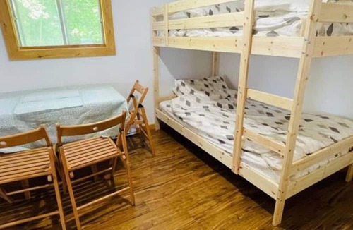 Colborne House | Alisha Lakefront Cottage