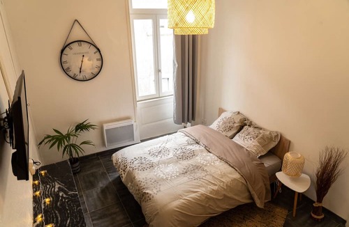 Chateauvert Apartment | Studio confort proche centre ville /gare