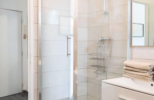 Chateauvert Apartment | Studio confort proche centre ville /gare