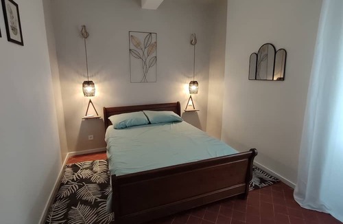 Malemort-du-Comtat House | Vrbo Property