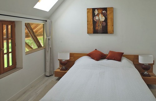 Les Deux-Fays House | Maison de Campagne Avec Piscine