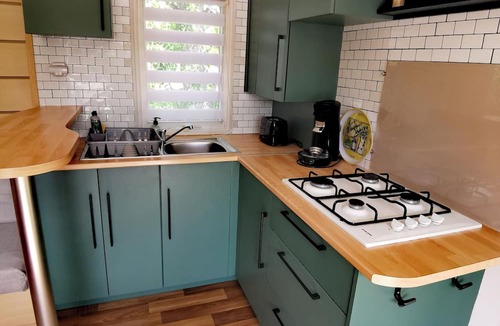 Ardres House | Mobil-home À Deux Pas du Lac