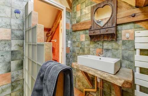 Raizeux House | Homerez - Spacious house for 8 ppl. with hammam and terrace at Raizeux