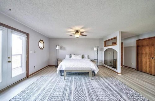 Eugenia Cottage | Lake Eugenia Getaway Lodge!