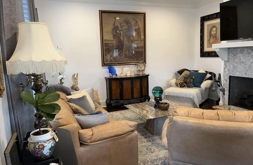 Youngsville House | Charming Private Room at Sugar Mill Pond