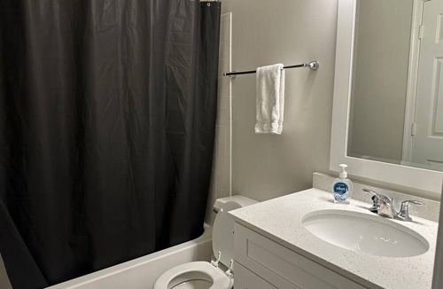 Rockville Apartment | Lovely Home by Rio Lakefront