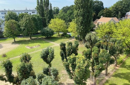 Chatou Apartment | Vrbo Property