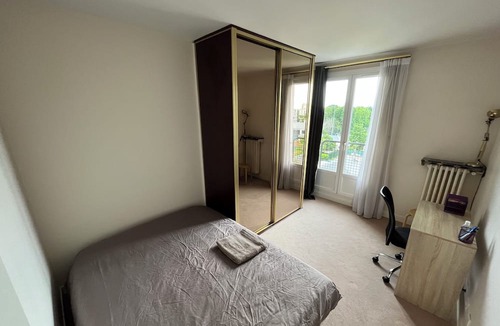 Chatou Apartment | Vrbo Property