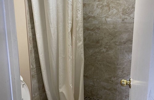 Vauxhall Hotel | Budget Inn - Elizabeth-NJ