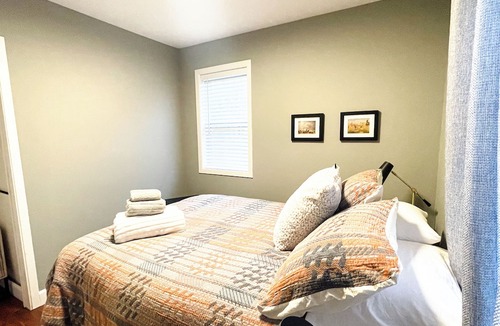 Naufrage Apartment | Remodelled Apartment w/water view, close to great hiking trails & Cavendish