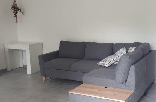 Saint-Etienne-le-Laus Apartment | Appartement Dans une Maison