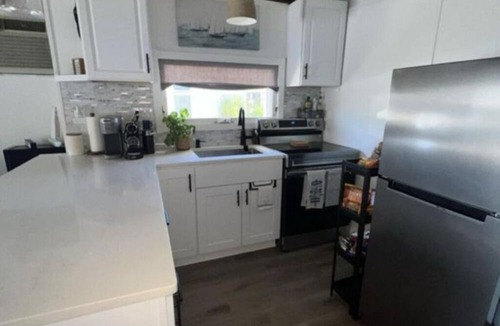Ocean Beach III Cottage | Waterfront Beach Cottage in Lavallette