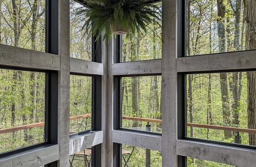 West Lincoln Cabin | Modern Cabin in the Woods