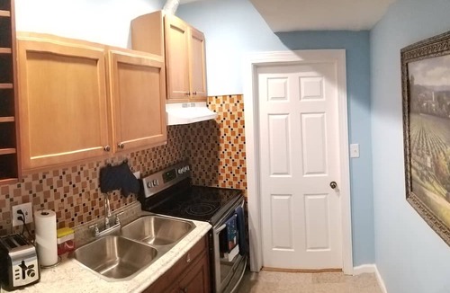 Darnestown Villa | Spacious, comfortable, secluded 2 BR villas appartment, 2baths, DR, LR, Kitchen