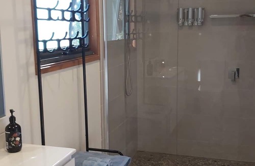 Apollo Bay Apartment | Killala Loft, rejuvenate and relax.